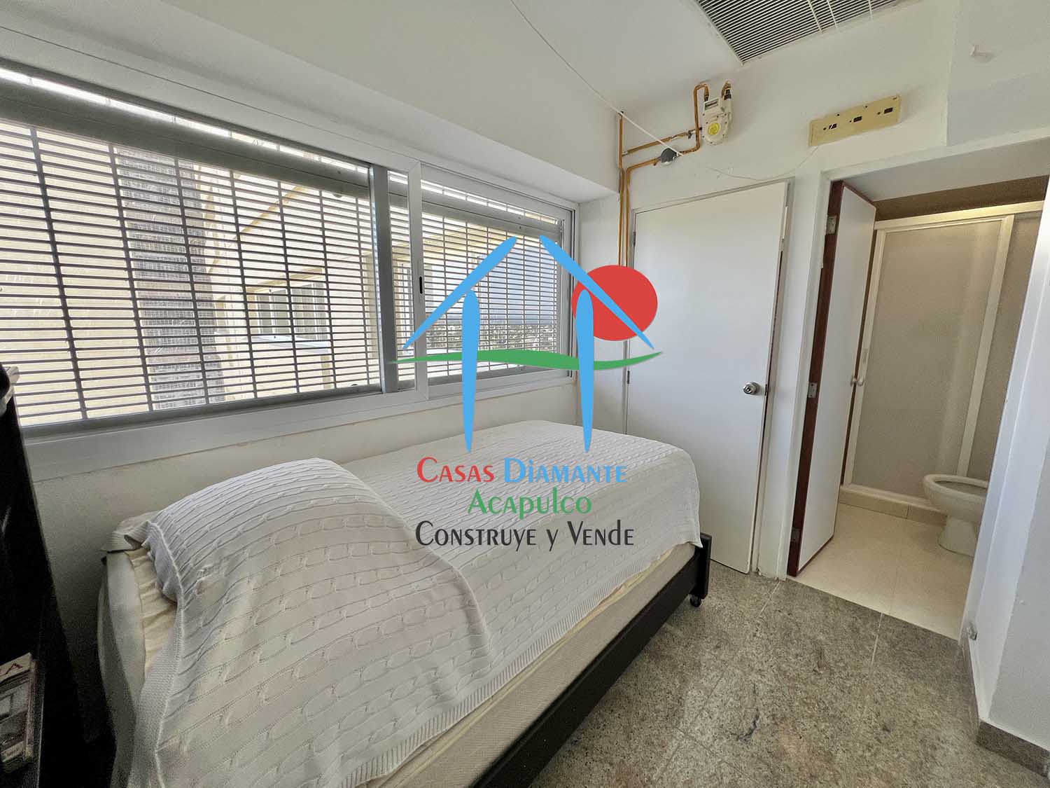 Playamar Diamante T4 1100 - Cuarto de servicio 2